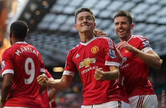 扎卡达成了 扎卡达成了